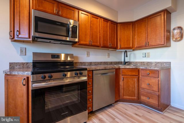 201 CHEROKEE CIR, Ambler, PA 19002