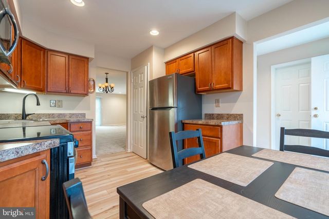 201 CHEROKEE CIR, Ambler, PA 19002