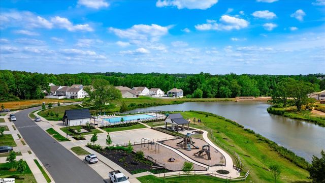 22 Needham Drive, Simpsonville, SC 29681