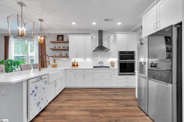 22 Needham Drive, Simpsonville, SC 29681