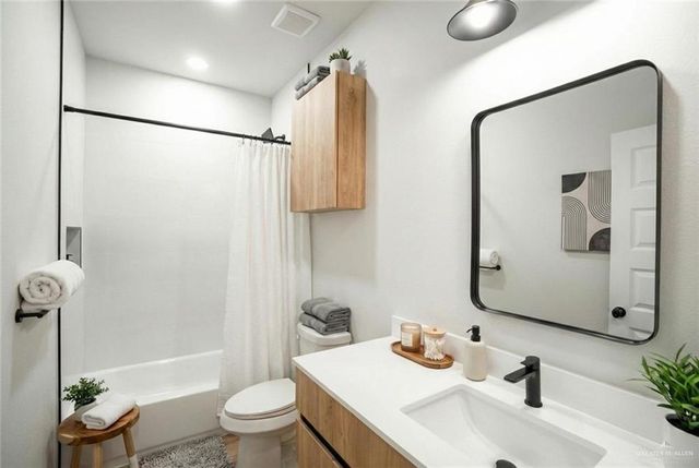 8101 N 23rd Street 29, Mcallen, TX 78504