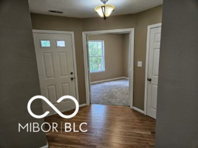 12220 Sweet Creek Trail, Fishers, IN 46037