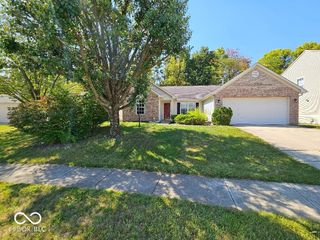 12220 Sweet Creek Trail, Fishers, IN 46037