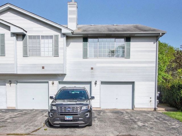 6S018 Steeple Run Drive 6S018, Naperville, IL 60540