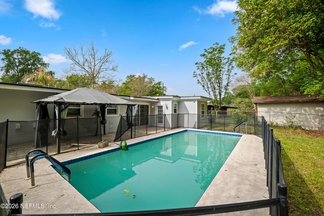 8073 JOFFRE Drive, Jacksonville, FL 32210