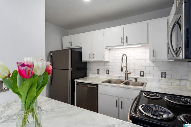 1333 31st St S Apt F, Birmingham, AL 35205