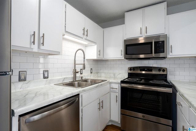 1333 31st St S Apt F, Birmingham, AL 35205