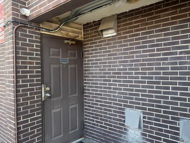 4600 N Cumberland Avenue 1, Chicago, IL 60656