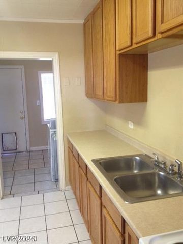 107 West Victory Road, Henderson, NV 89015