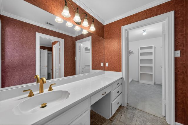 504 Hyde Park Drive, Tyler, TX 75701