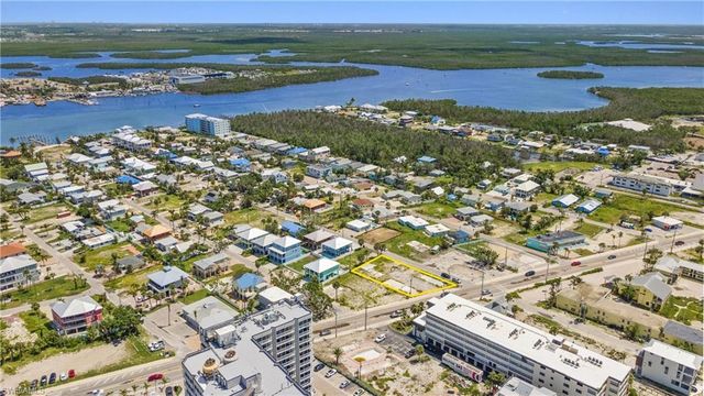 2171 Estero Blvd, Fort Myers Beach, FL 33931