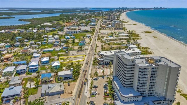 2171 Estero Blvd, Fort Myers Beach, FL 33931