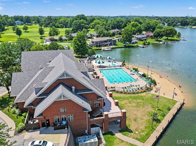 22 Normandy Drive, Lake St Louis, MO 63367