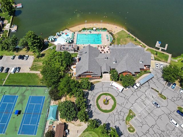 22 Normandy Drive, Lake St Louis, MO 63367