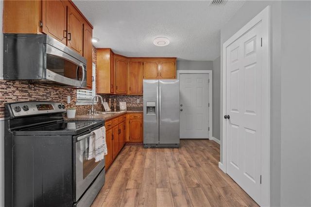 12460 Dailey Road, Grand Bay, AL 36541