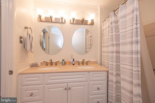 60 CLUBHOUSE, Ocean Pines, MD 21811