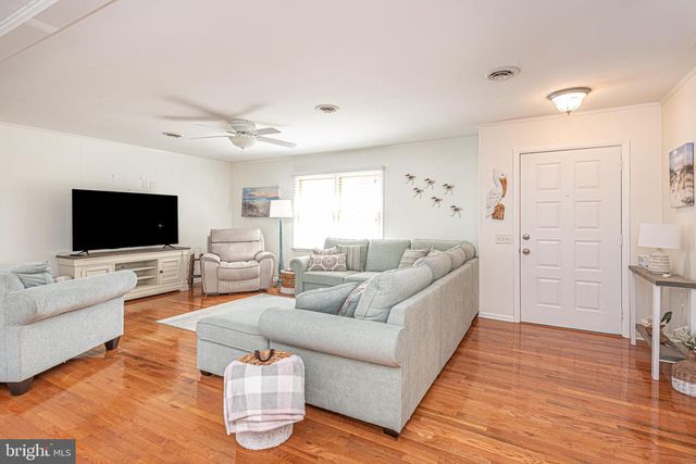 60 CLUBHOUSE, Ocean Pines, MD 21811