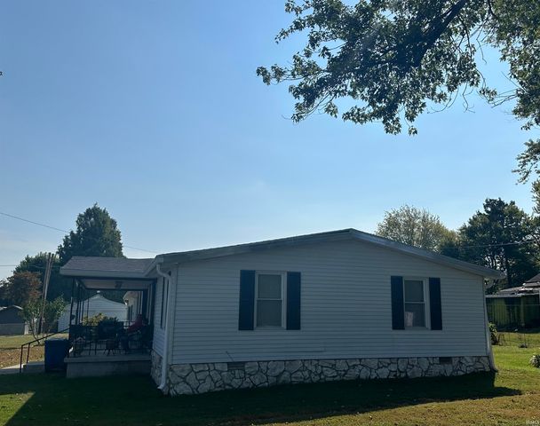 914 Orchard Street, Mitchell, IN 47446