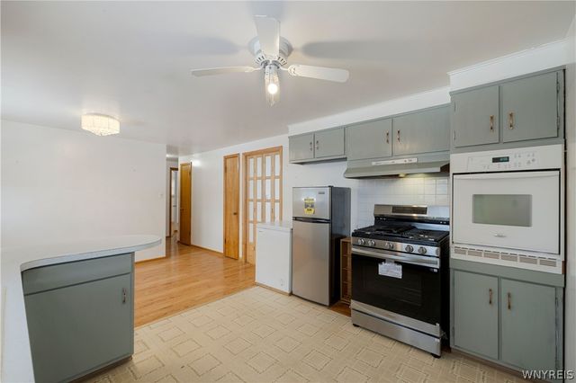 97 Mitchell Drive, Tonawanda, NY 14150