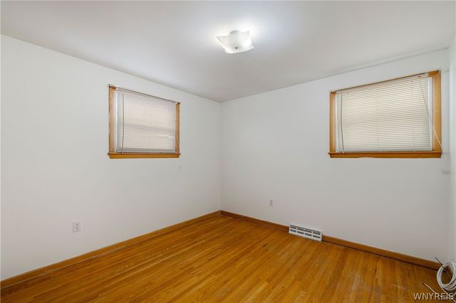 97 Mitchell Drive, Tonawanda, NY 14150