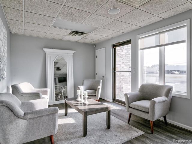 3949 24th Avenue, Fort Gratiot, MI 48059