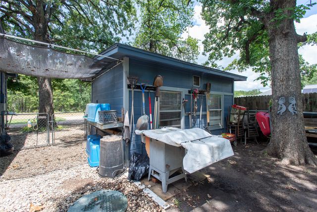 8018 Double Bridge Road, Mabank, TX 75156