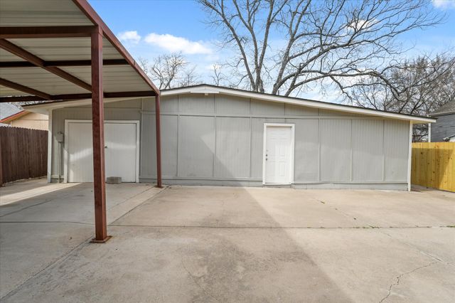 1716 5th Avenue, Fort Worth, TX 76110