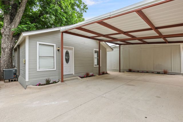1716 5th Avenue, Fort Worth, TX 76110