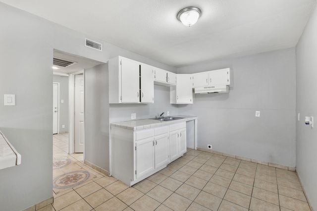 1716 5th Avenue, Fort Worth, TX 76110