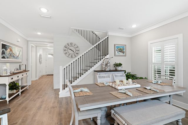 725 Landing Circle, Panama City Beach, FL 32413