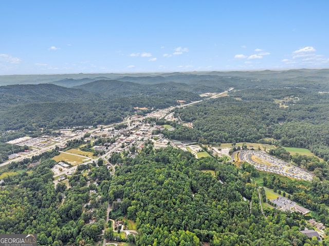 762 Valley Street, Clayton, GA 30525