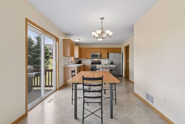 49 Windsor Wood Path, Hudson, WI 54016