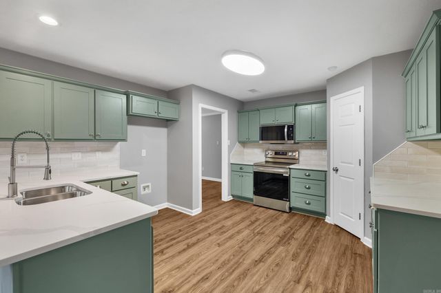 12 Boxwood Cove, Cabot, AR 72023