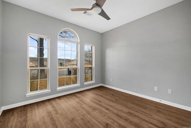 12 Boxwood Cove, Cabot, AR 72023