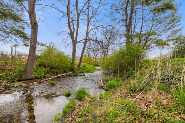 812 VINEGAR HILL RD, Churchville, VA 24421