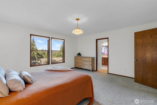 104 McMenomy Drive, Kelso, WA 98626