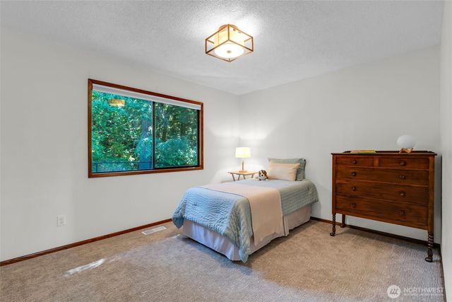 104 McMenomy Drive, Kelso, WA 98626