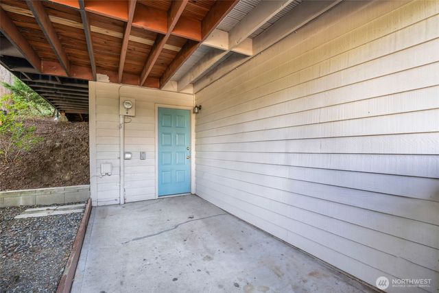 104 McMenomy Drive, Kelso, WA 98626