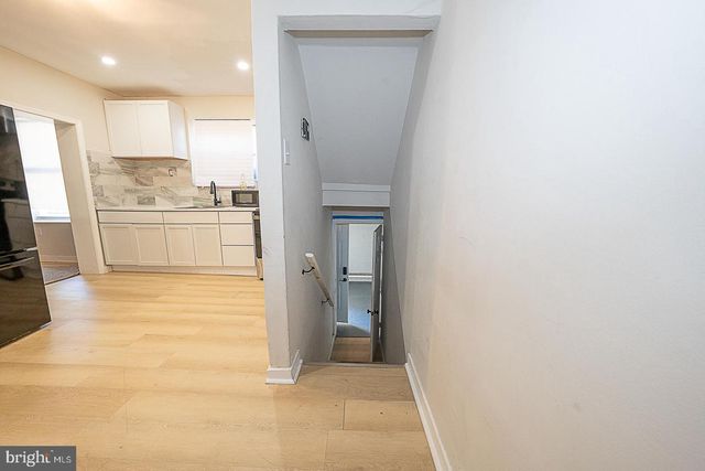 565 CHESTER PIKE, Prospect Park, PA 19076