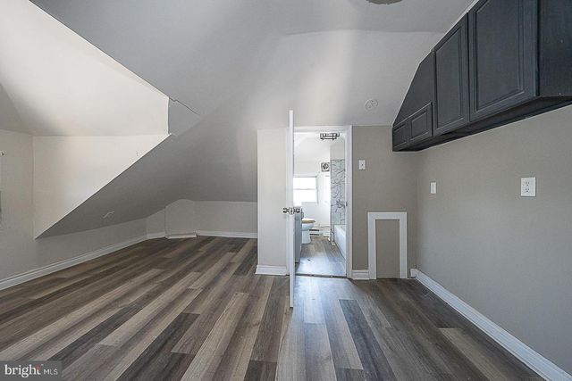 565 CHESTER PIKE, Prospect Park, PA 19076