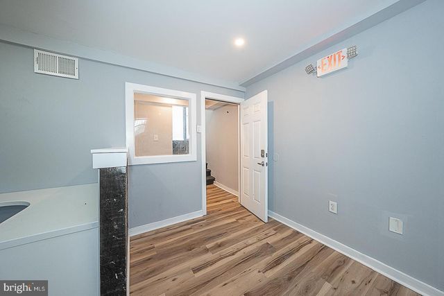 565 CHESTER PIKE, Prospect Park, PA 19076
