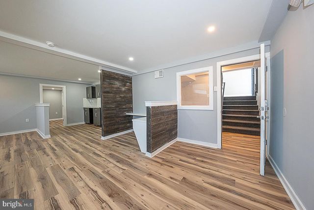 565 CHESTER PIKE, Prospect Park, PA 19076