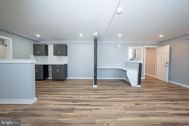 565 CHESTER PIKE, Prospect Park, PA 19076