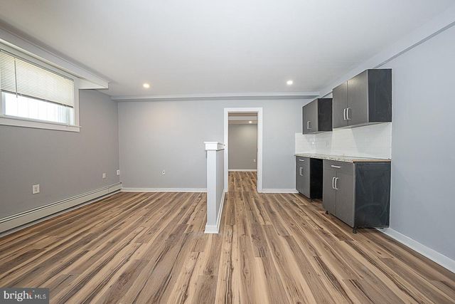 565 CHESTER PIKE, Prospect Park, PA 19076