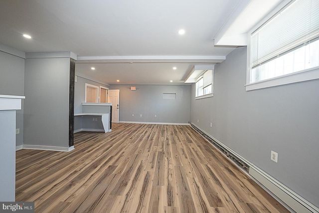 565 CHESTER PIKE, Prospect Park, PA 19076