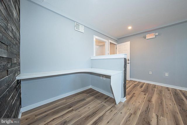 565 CHESTER PIKE, Prospect Park, PA 19076