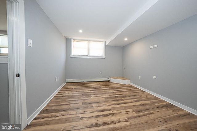 565 CHESTER PIKE, Prospect Park, PA 19076