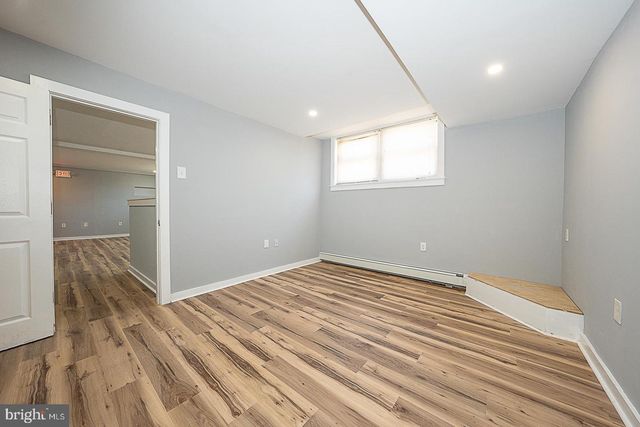 565 CHESTER PIKE, Prospect Park, PA 19076