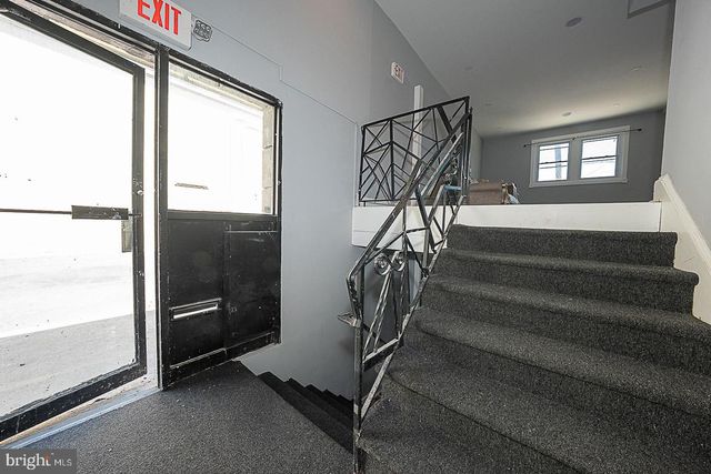 565 CHESTER PIKE, Prospect Park, PA 19076