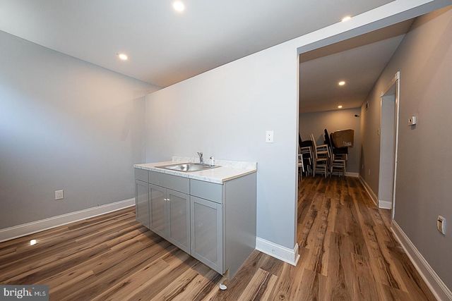 565 CHESTER PIKE, Prospect Park, PA 19076